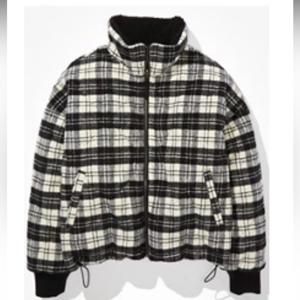 Ae (American Eagle) Reversible Puffer Jacket - image 1